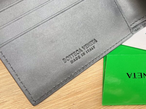 Bottega Veneta Intrecciato Bi-Fold Wallet