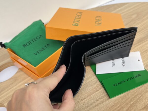 Bottega Veneta Intrecciato Bi-Fold Wallet