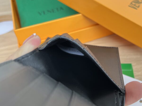 Bottega Veneta Intrecciato Bi-Fold Wallet