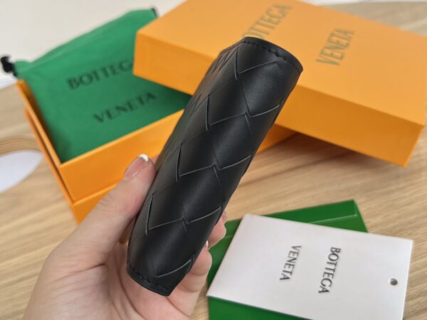 Bottega Veneta Intrecciato Bi-Fold Wallet