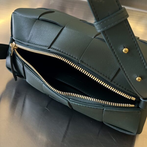 BOTTEGA VENETA BV Small Brick Cassette