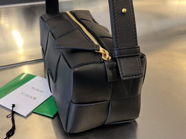 BOTTEGA VENETA BV Small Brick Cassette