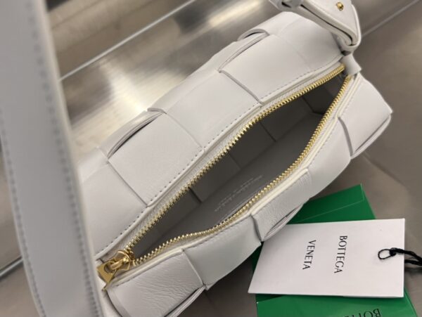 BOTTEGA VENETA BV Small Brick Cassette