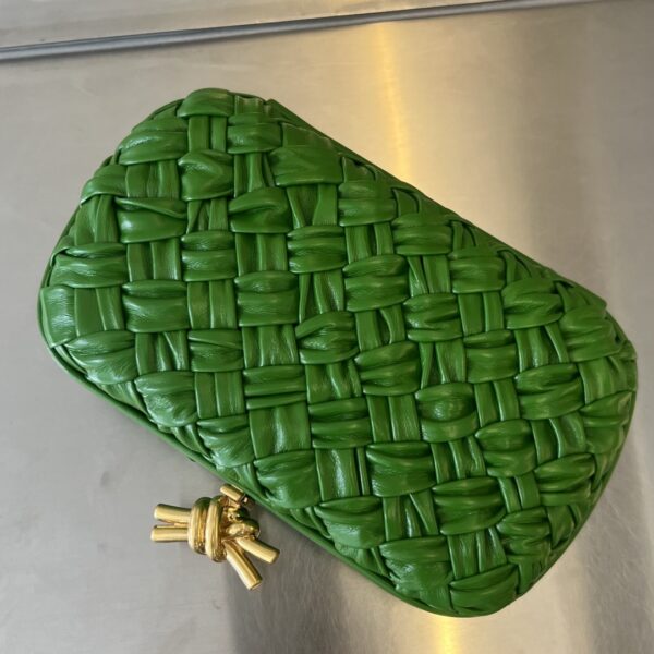 Bottega Veneta Knot