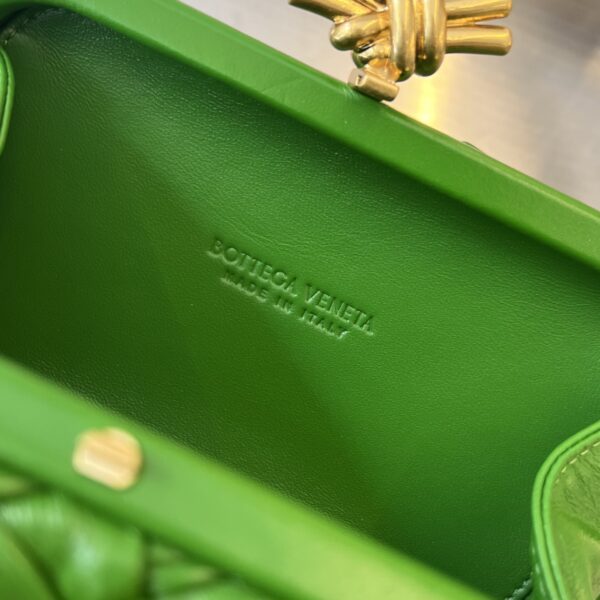 Bottega Veneta Knot