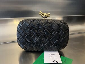 Bottega Veneta Knot