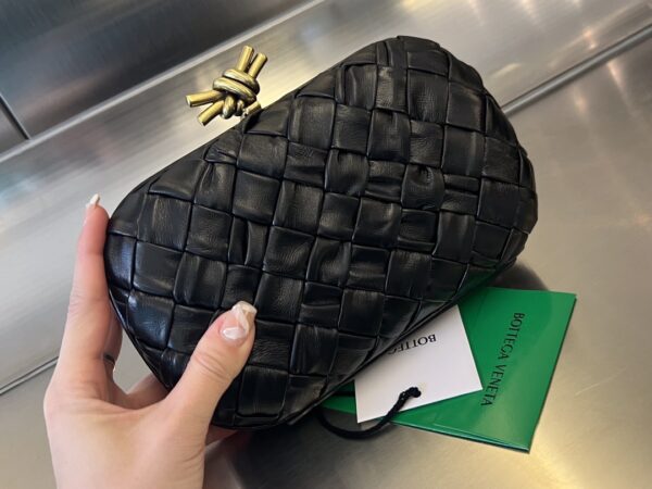 Bottega Veneta Knot