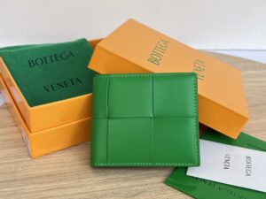 Bottega Veneta BV Cassette Bi-Fold Wallet