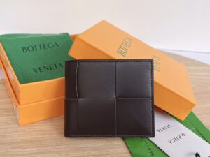 Bottega Veneta BV Cassette Bi-Fold Wallet