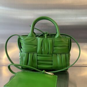 BOTTEGA VENETA BV Candy Arco Tote Bag