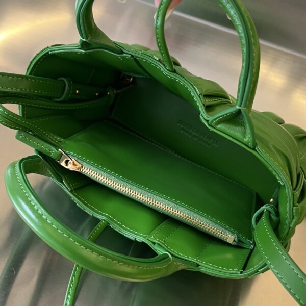 BOTTEGA VENETA BV Candy Arco Tote Bag