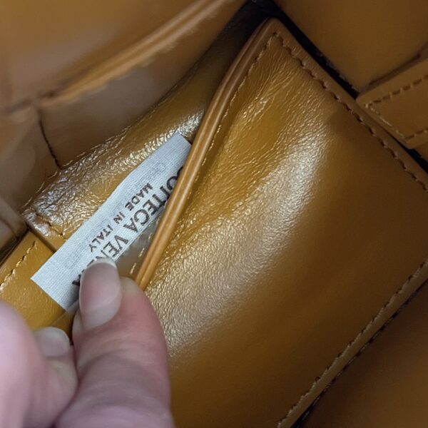 BOTTEGA VENETA BV Candy Arco Tote Bag