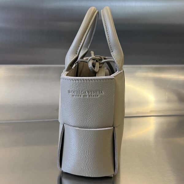 BOTTEGA VENETA BV Candy Arco Tote Bag