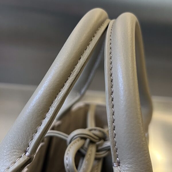 BOTTEGA VENETA BV Candy Arco Tote Bag
