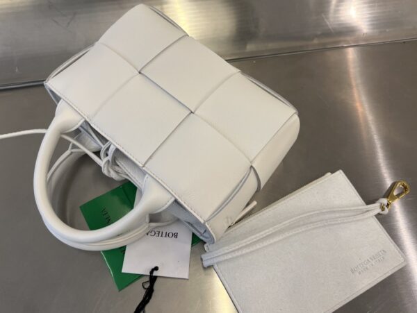 BOTTEGA VENETA BV Candy Arco Tote Bag