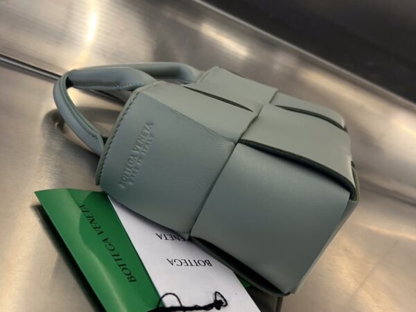 BOTTEGA VENETA BV Candy Arco Tote Bag