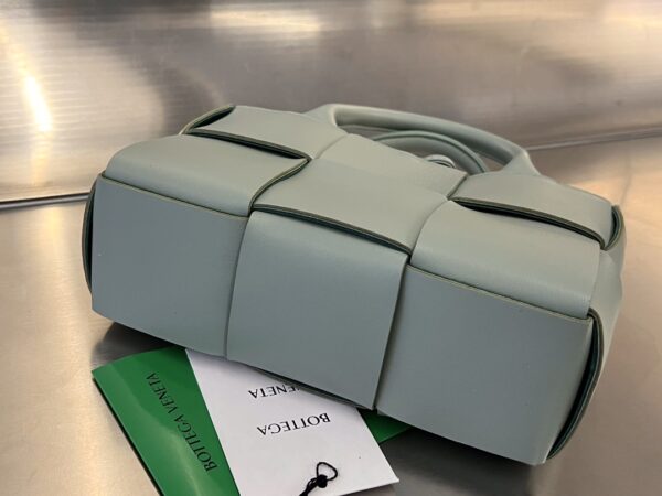 BOTTEGA VENETA BV Candy Arco Tote Bag