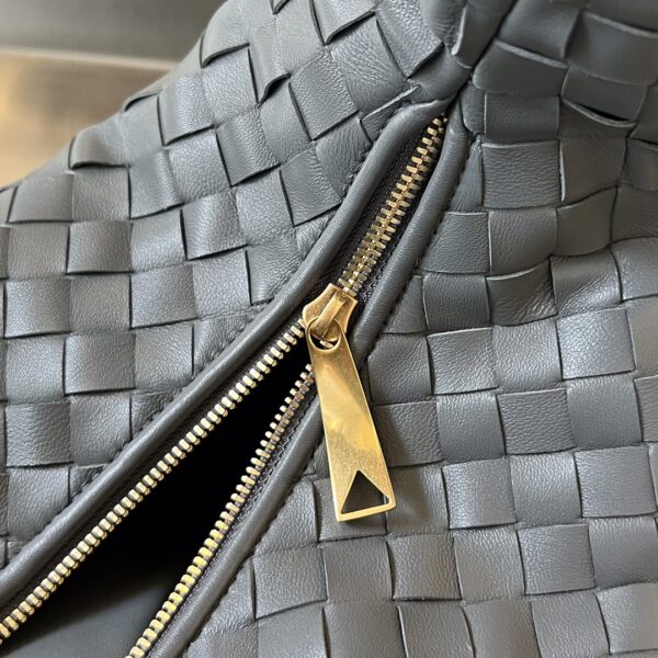 Bottega Veneta Classic Jodie