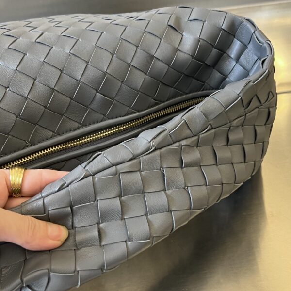 Bottega Veneta Classic Jodie