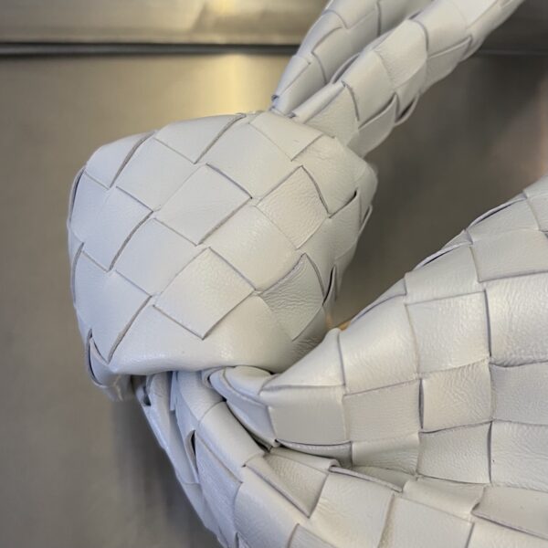 Bottega Veneta Classic Jodie