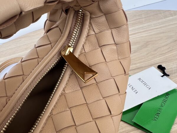 BOTTEGA VENETA BV Mini Jodie