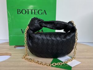 BOTTEGA VENETA BV Mini Jodie