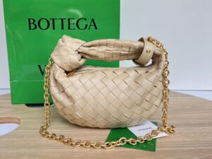 BOTTEGA VENETA BV Mini Jodie