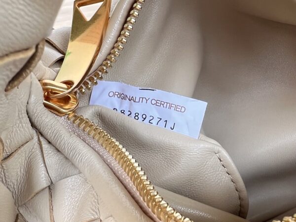 BOTTEGA VENETA BV Mini Jodie
