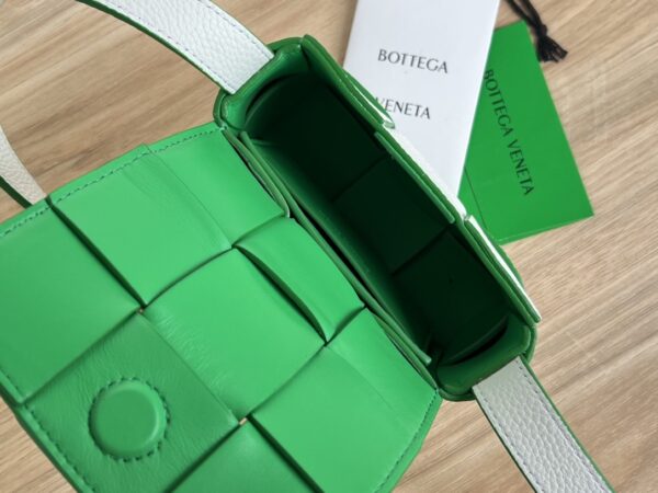 BOTTEGA VENETA BV Candy Cassette