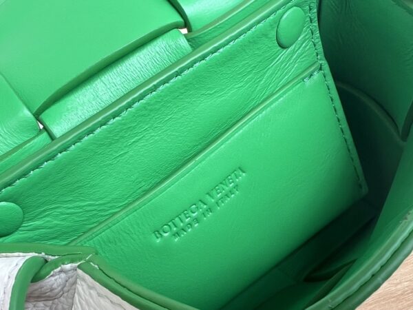 BOTTEGA VENETA BV Candy Cassette