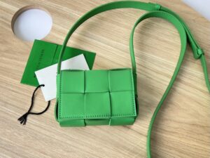 BOTTEGA VENETA BV Candy Cassette