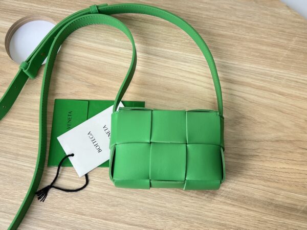 BOTTEGA VENETA BV Candy Cassette