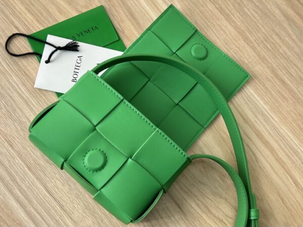 BOTTEGA VENETA BV Candy Cassette