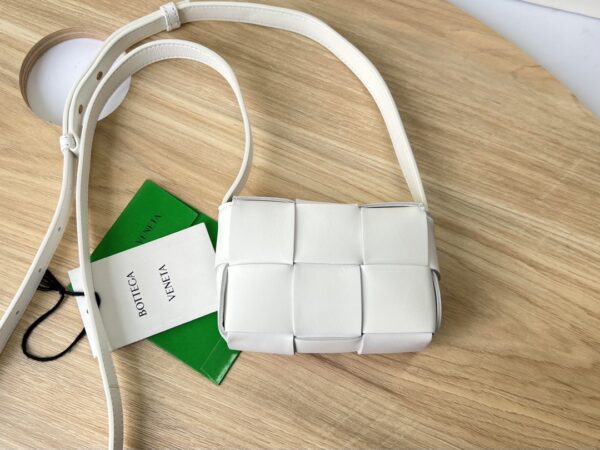BOTTEGA VENETA BV Candy Cassette