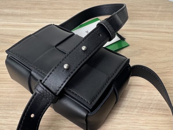 BOTTEGA VENETA BV Candy Cassette