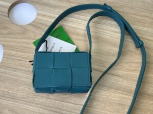 BOTTEGA VENETA BV Candy Cassette