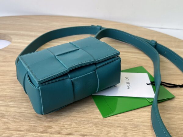 BOTTEGA VENETA BV Candy Cassette