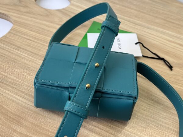BOTTEGA VENETA BV Candy Cassette