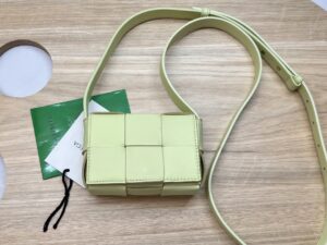 BOTTEGA VENETA BV Candy Cassette