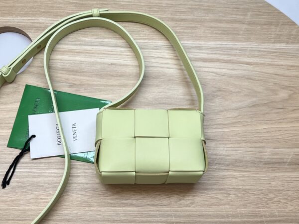 BOTTEGA VENETA BV Candy Cassette