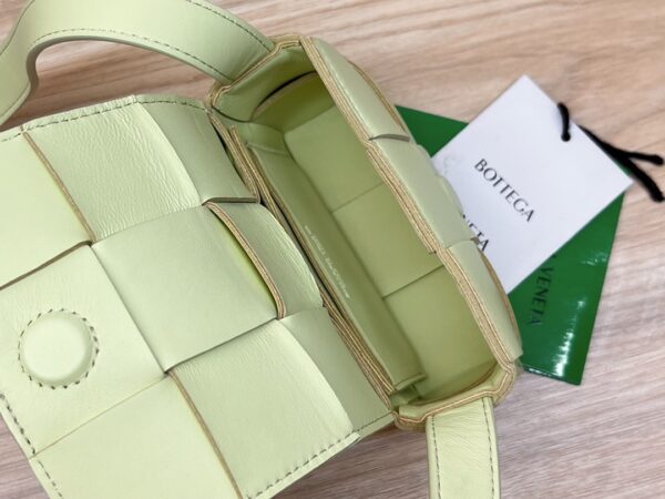 BOTTEGA VENETA BV Candy Cassette