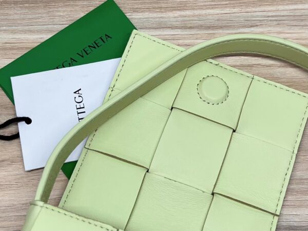 BOTTEGA VENETA BV Candy Cassette