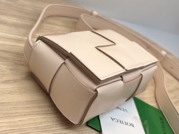 BOTTEGA VENETA BV Candy Cassette