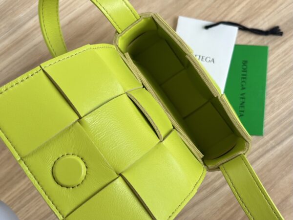 BOTTEGA VENETA BV Candy Cassette