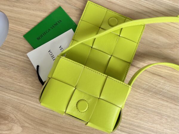 BOTTEGA VENETA BV Candy Cassette