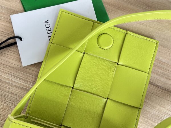 BOTTEGA VENETA BV Candy Cassette
