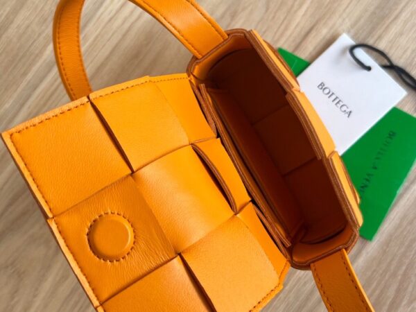 BOTTEGA VENETA BV Candy Cassette