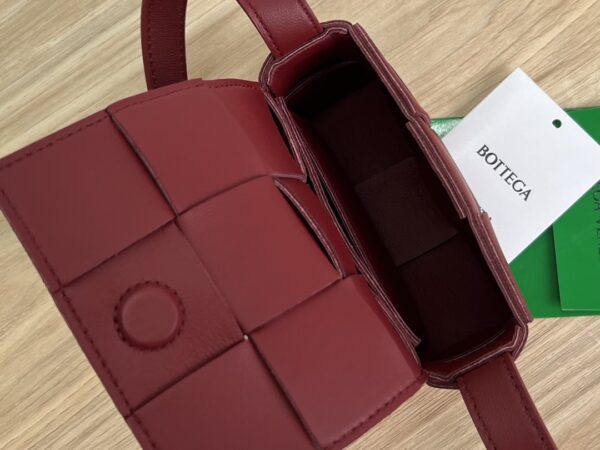 BOTTEGA VENETA BV Candy Cassette