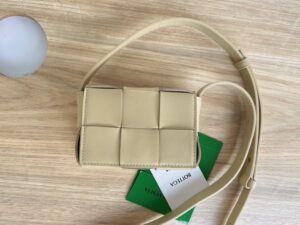 BOTTEGA VENETA BV Candy Cassette