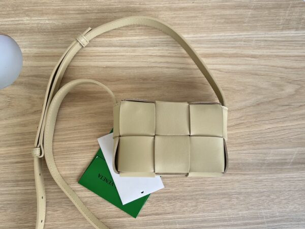 BOTTEGA VENETA BV Candy Cassette